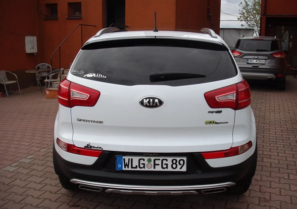 Kia Sportage cena 47990 przebieg: 164000, rok produkcji 2013 z Supraśl małe 137